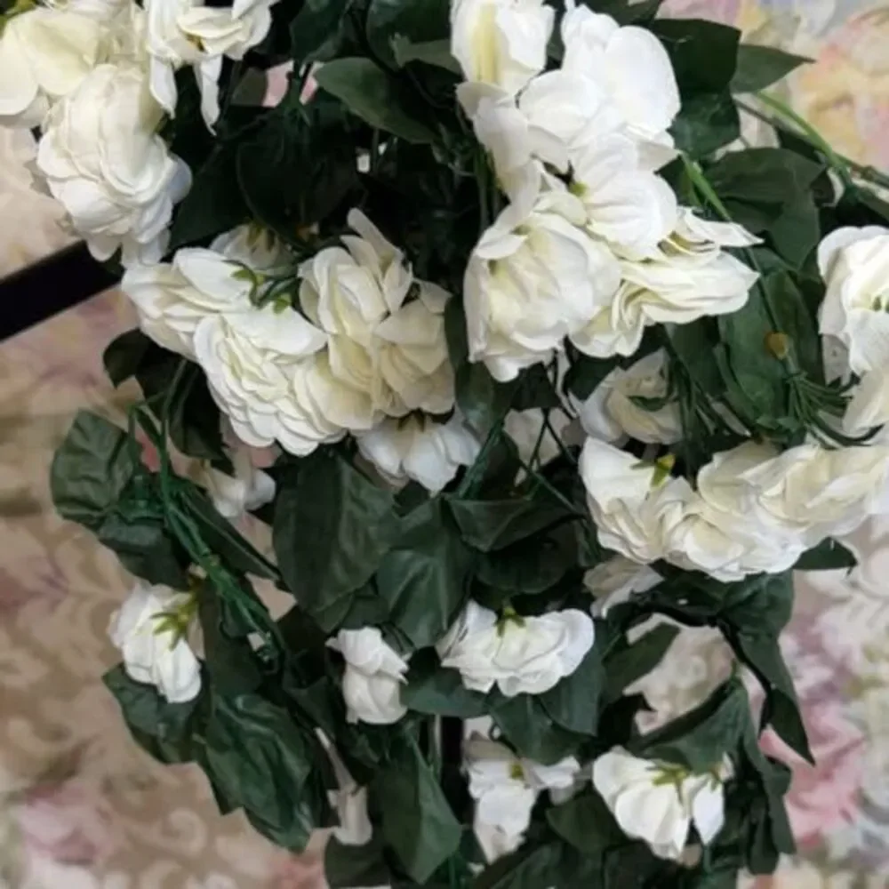 Artificial White Silk Flowers 12 stems on 1 bunch